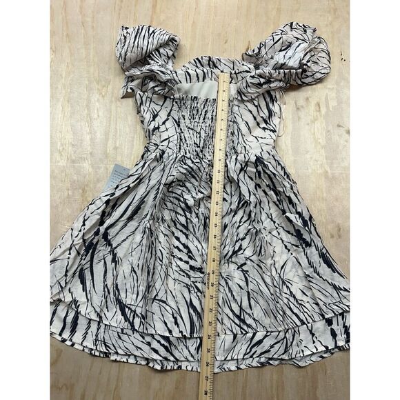 Socialite Abstract Print Off Shouldar Mini Dress Smock Back New! $118 Rayon Mini - Picture 7 of 8